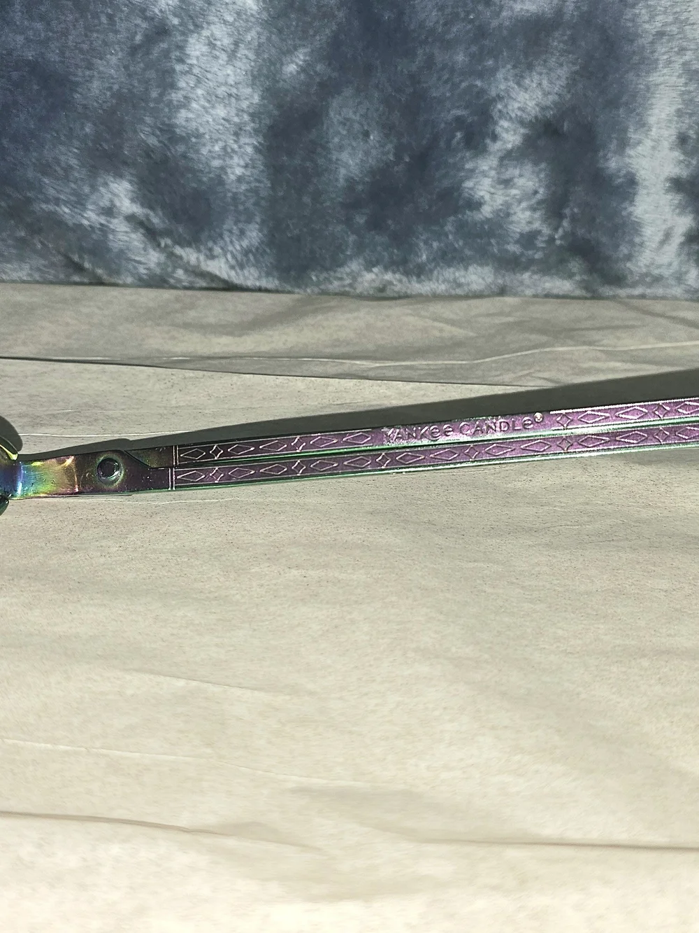Yankee Candle Iridescent Candle Wick Trimmer - Purple Green